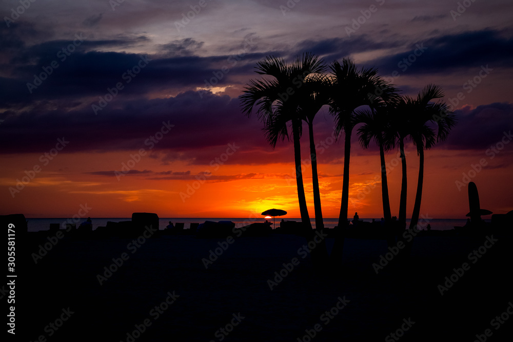 Obraz premium View of the sunset in St. Pete Beach, FL 