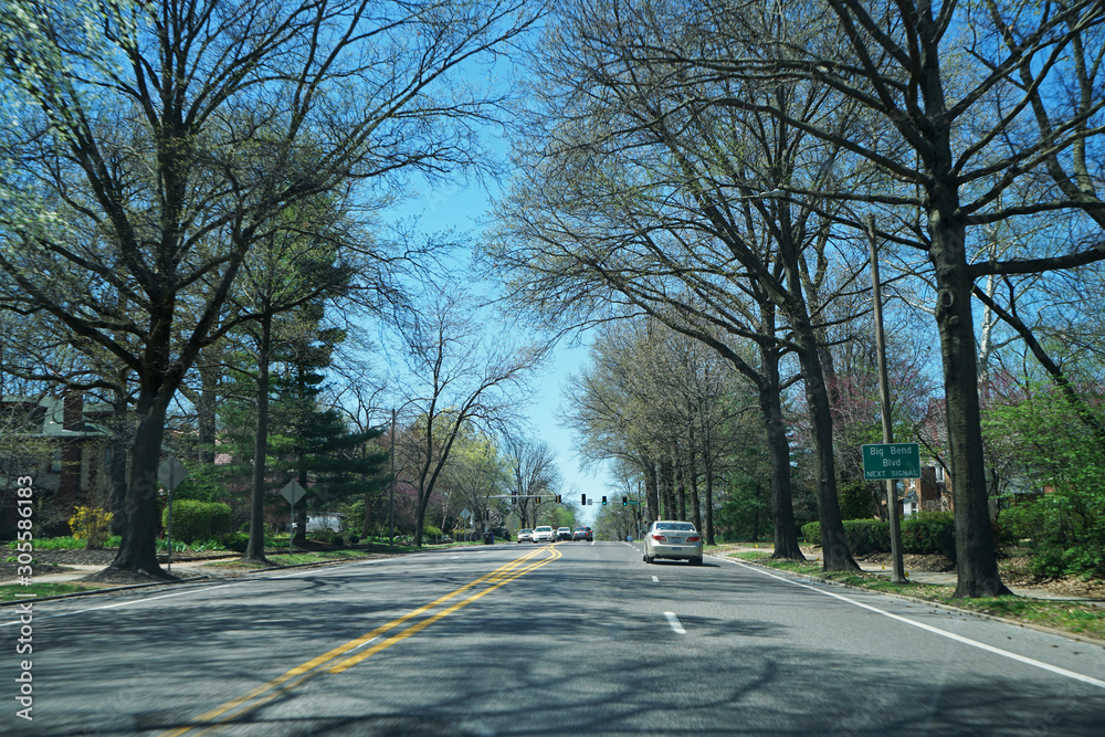 Exterior architecture and building design of road and street in Saint Louis town -Missouri ,United states Exterior architecture and building design of road and street in Saint Louis town -Missouri ,United states