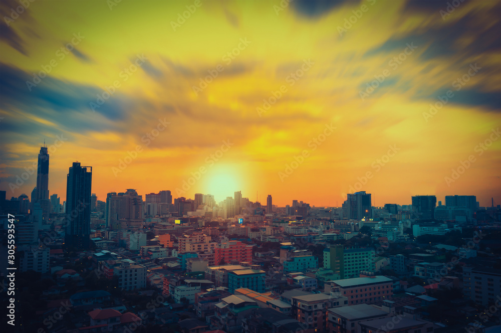 city skyline at sunset