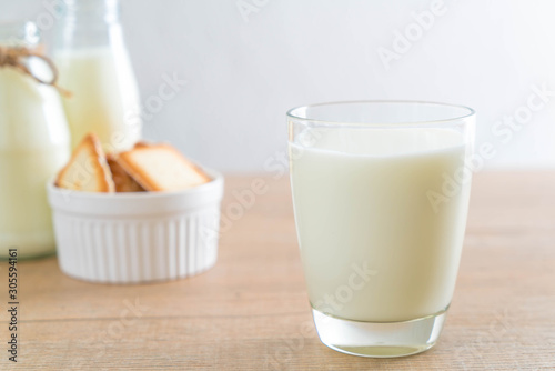 glass of fresh milk