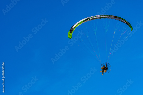 Paramoteurs lors de la journée portes ouverts du SP-ULM photo