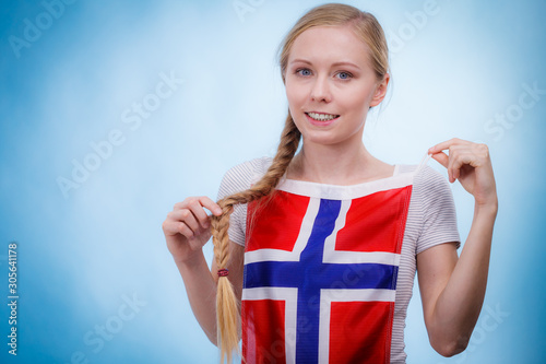 Girl with norwegian flag