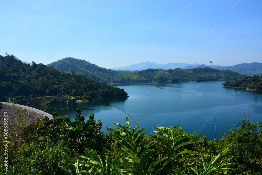 lake in mountains