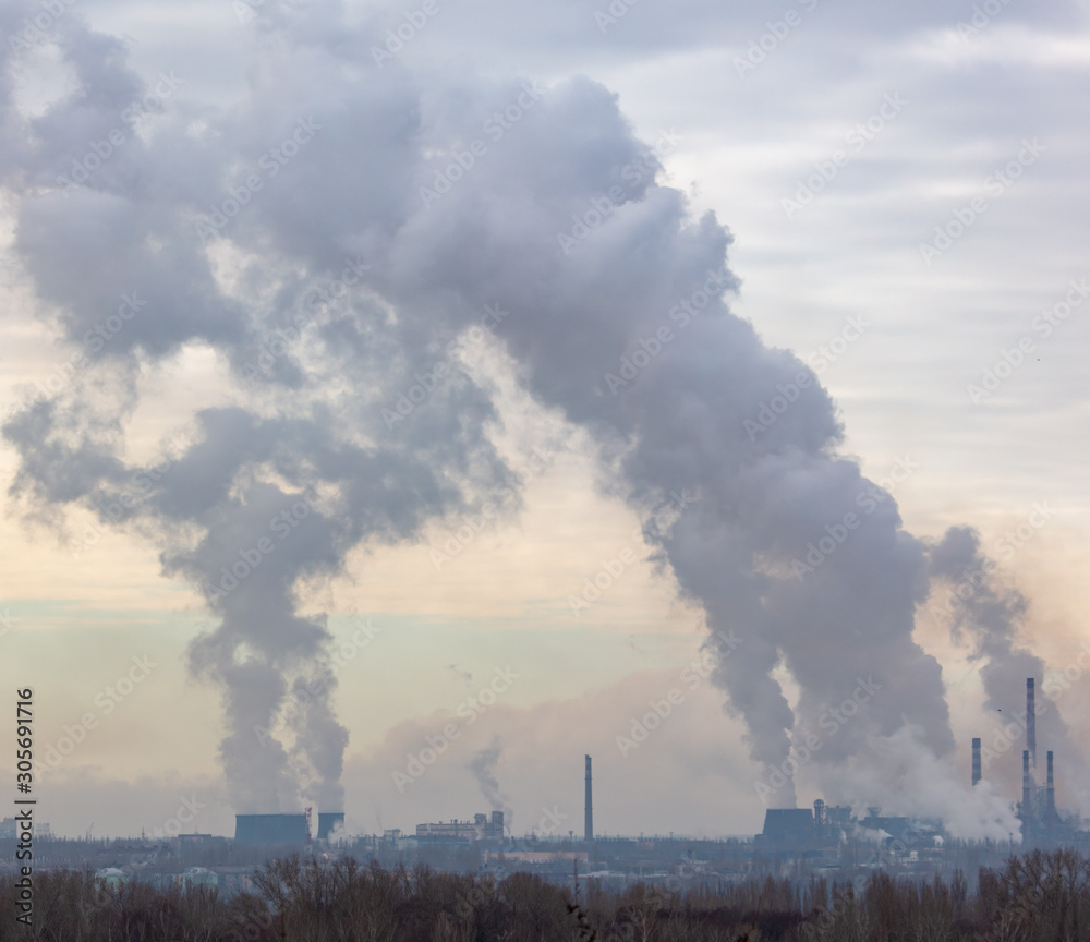 Toxic smoke from pipes at the factory