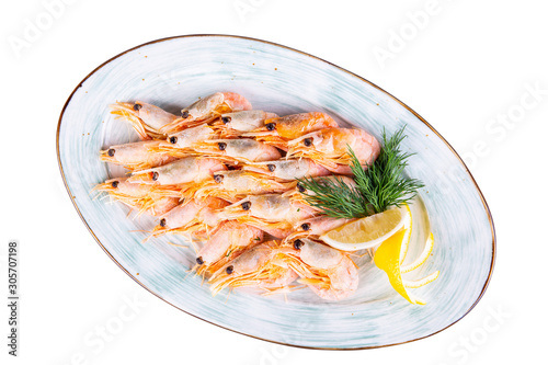 Shrimp boiled with lemon slices