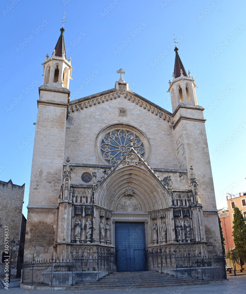 Iglesia de Santa María de Vilafranca, Barcelona España Stock Photo | Adobe  Stock