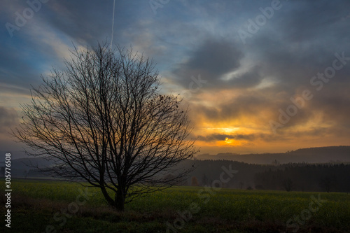 Dramatischer Sonnenaufgang in Hochfranken © Michael