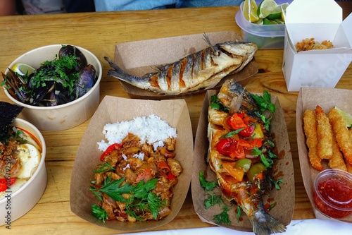 Photography Asian-style fish and seafood dishes