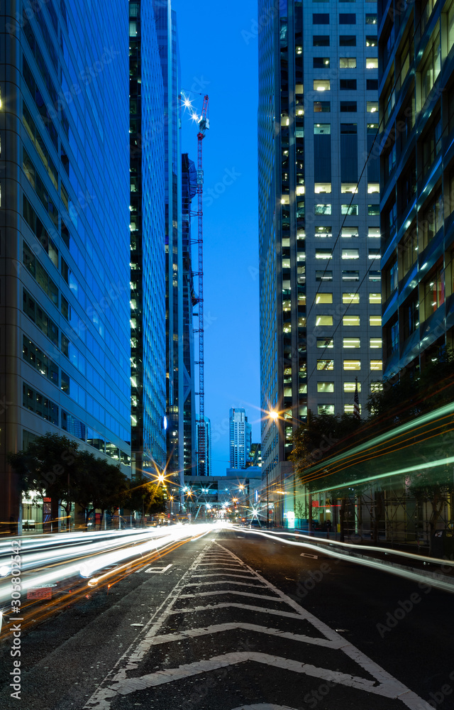 Obraz premium Lights trails on the streets of Usa