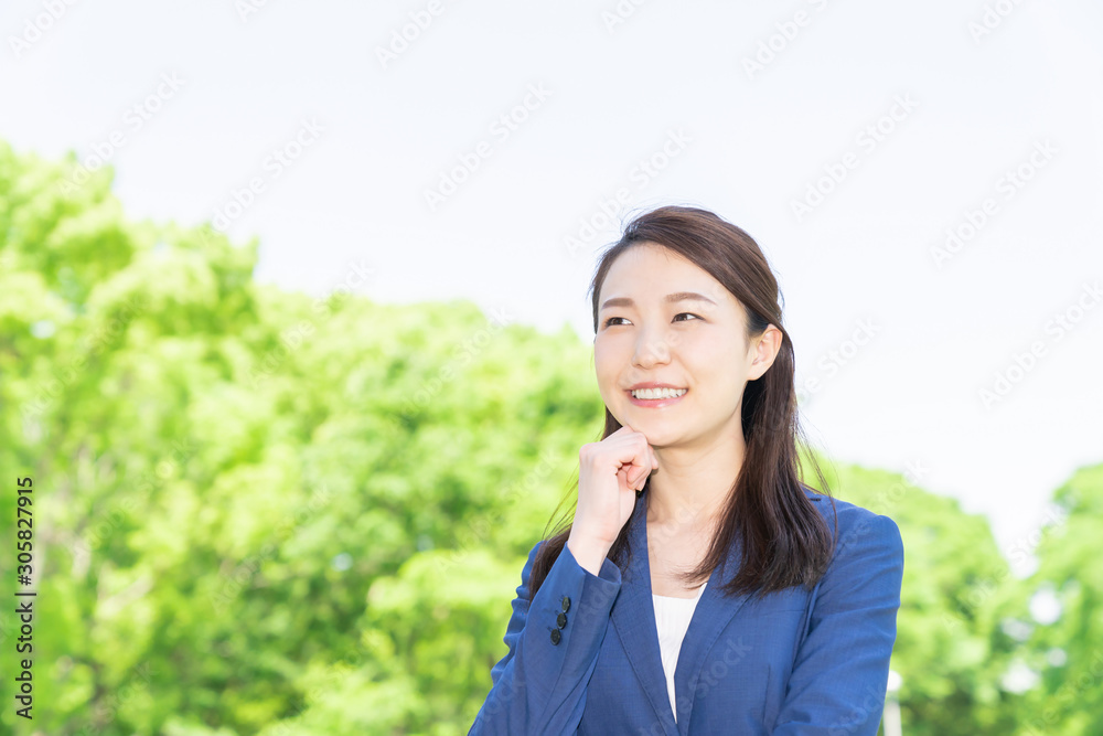 笑顔の女性 ビジネス 笑顔の女性 ビジネス