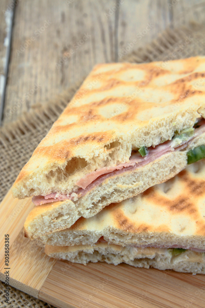 ham club sandwich with swedish bread