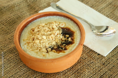 sütlaç Turkish dessert