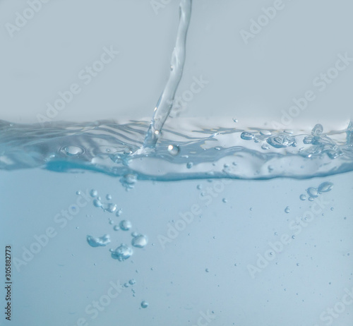 aqua fluid water flow in the bath
