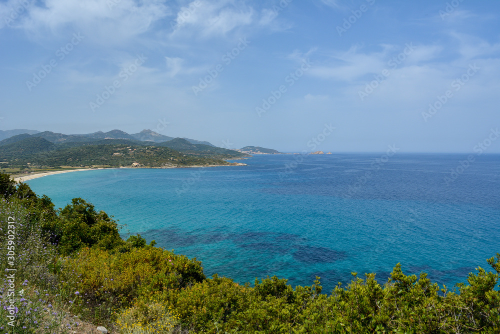 Veduta aerea della spiaggia di Lozari, Balagne, Corsica. Francia