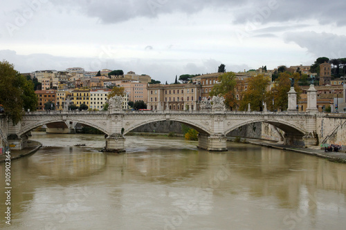 saint peter bridge in rome © Andrea D'Angiolo