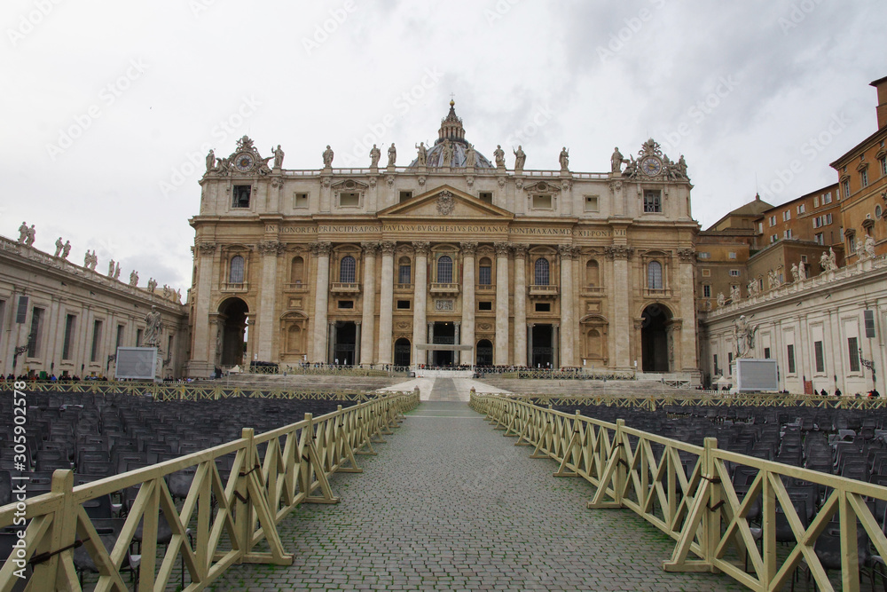 cathedral of saint peter in rome