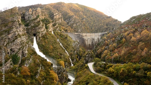 Embalse de la Cohilla en el Municipio de Polaciones en Cantabria photo