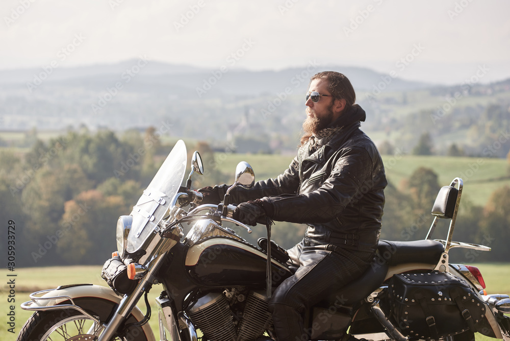 Leather cruiser shop motorcycle jacket