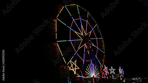 Ferris wheel with beautiful light