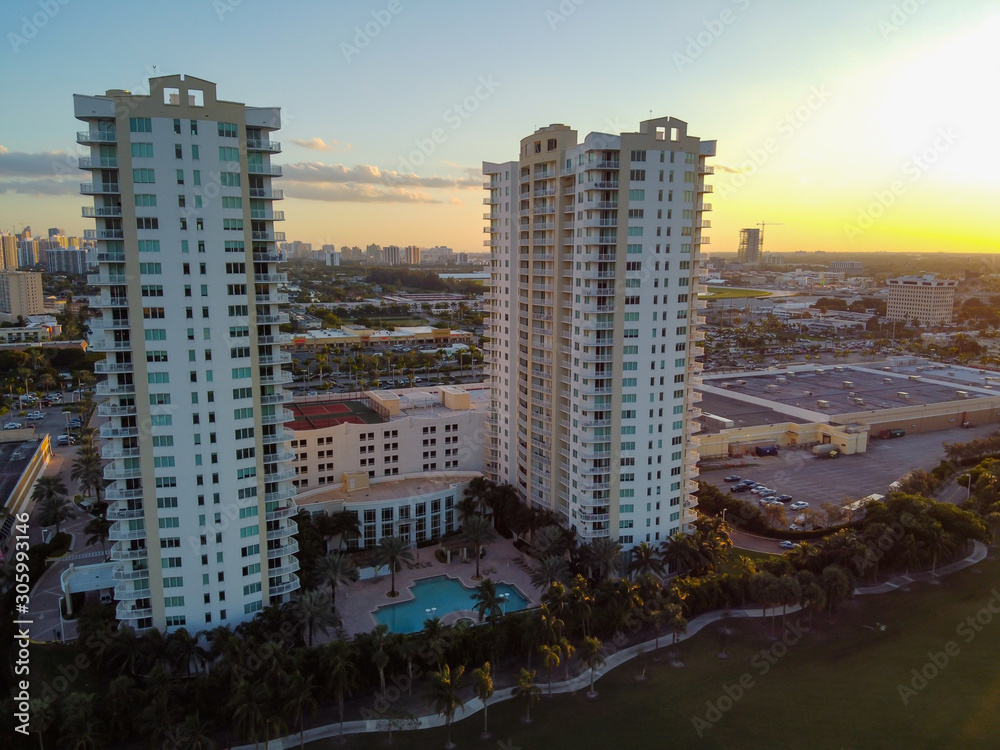 Duo Towers Hallandale at sunset