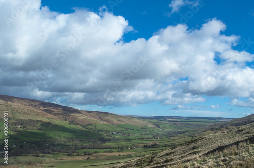 The view over Hope Valley in the Peak District, Derbyshire © Luke