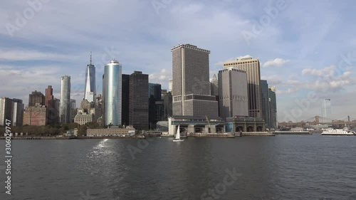 Wallpaper Mural 4K. Ultra HD. Tall buildings of New York seen from the river. Skyline close-up to the Manhattan skyline, New York. Of the most tourist cities. United States of America. Travel concepts.  Torontodigital.ca