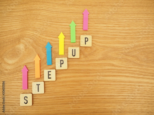stepupの単語と矢印 photo