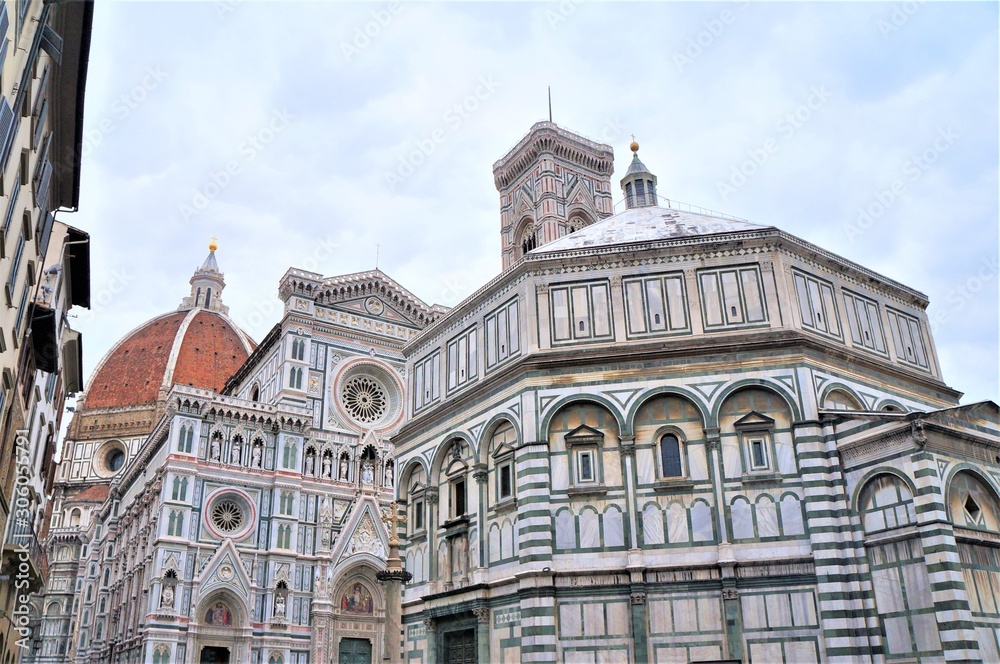 Naklejka premium the duomo and the city of florence