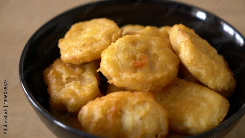 Fried chicken nuggets with sauce Fried chicken nuggets with sauce