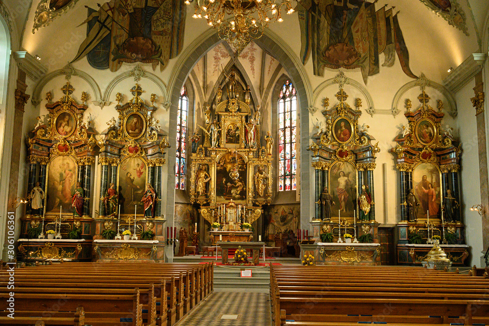 Inneres der Kirche St. Mauritius, Appenzell, Schweiz