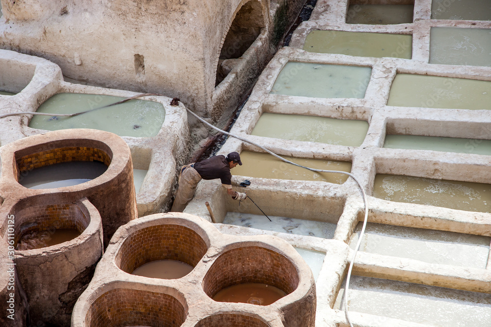 dyeing of leather in Morocco