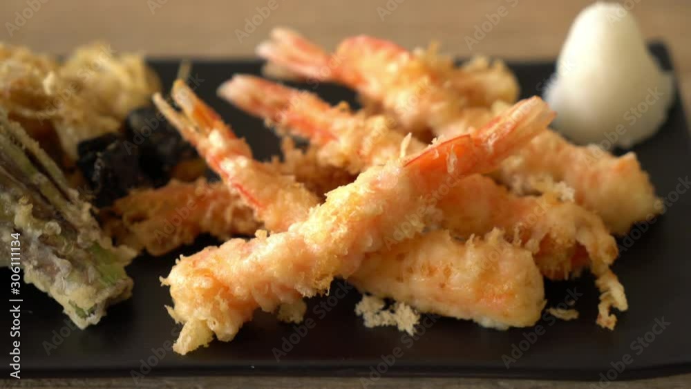 shrimps tempura (battered fried shrimps) with vegetable - Japanese food style
