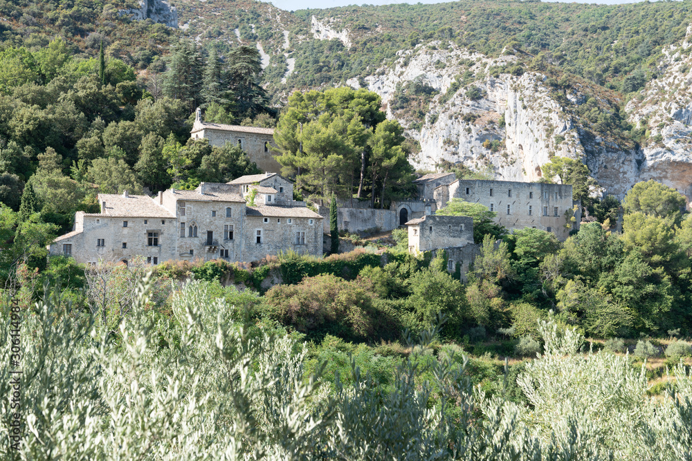 Oppède-Le-Vieux village perched on a cliff in Luberon Vaucluse france