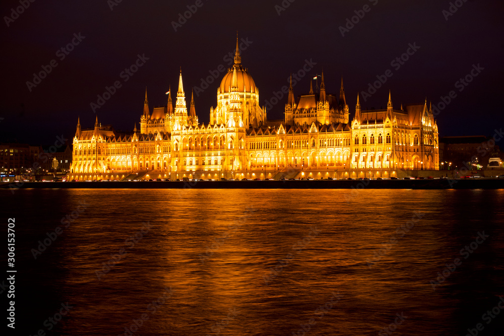 Naklejka premium noc parlamentu