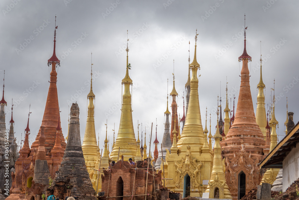 Shwe Inn Dain Pagoda, Inle lake, Myanmar. Ancient Inn Dain complex consists of 1054 pagodas.