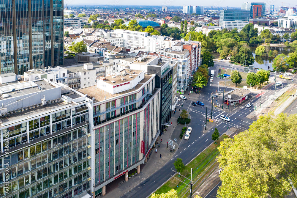 deutsche post graf recke straße düsseldorf