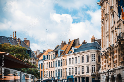 Fototapeta Naklejka Na Ścianę i Meble -  LILLE, FRANCE - August 8, 2017: street view of downtown in Lille, France