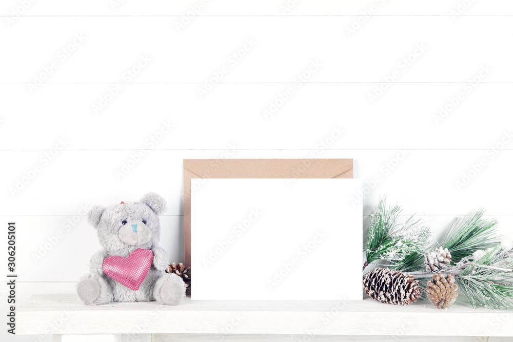 Fototapeta premium party invitation card with pine branches