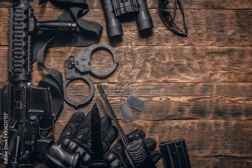 Φωτογραφία Military equipment or special agent gear concept flat lay background with copy space