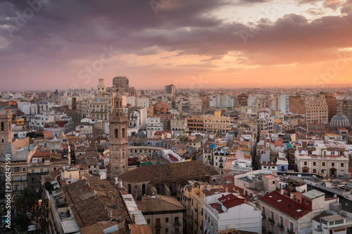 Obraz na płótnie Beautiful aerial view of Valencia at the sunset, Spain w salonie