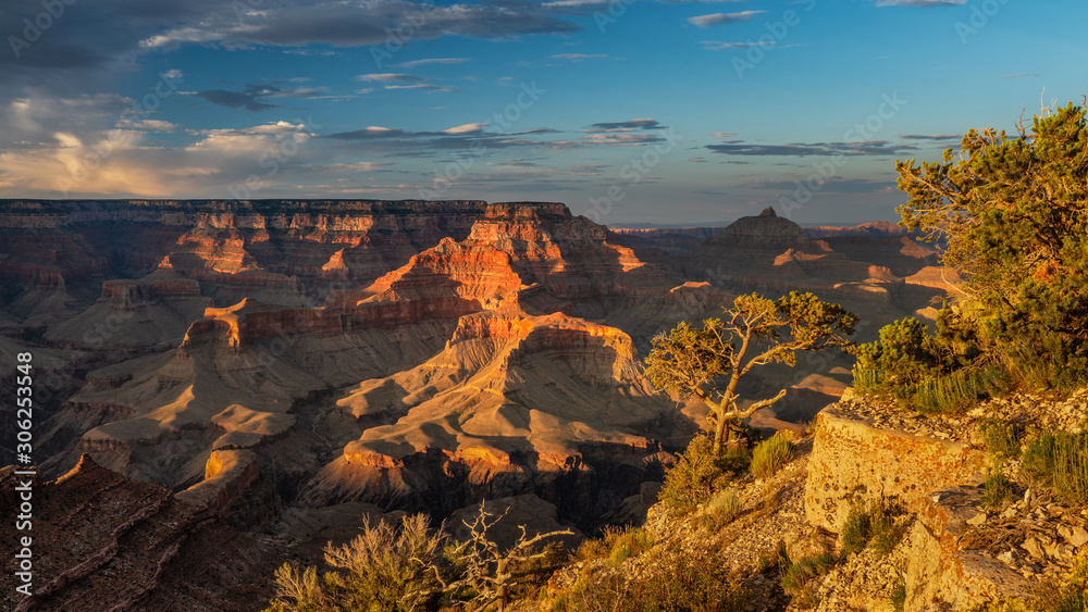 Fading sun, Grand Canyon National Park - Shoshone Point