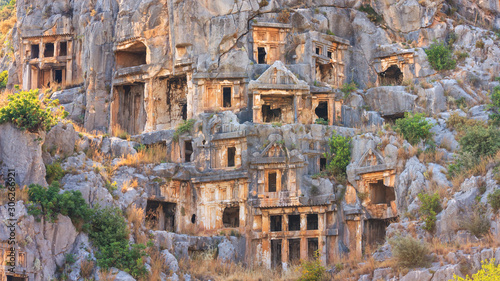 Εκτύπωση καμβά Summer mediterranean cityscape - view of the ruins of ancient Greek tombs in the