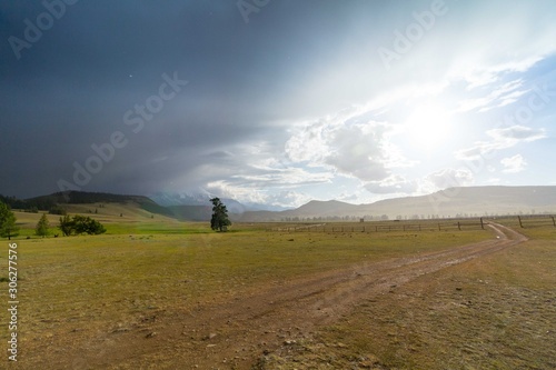 blind rain and sun in the mountains