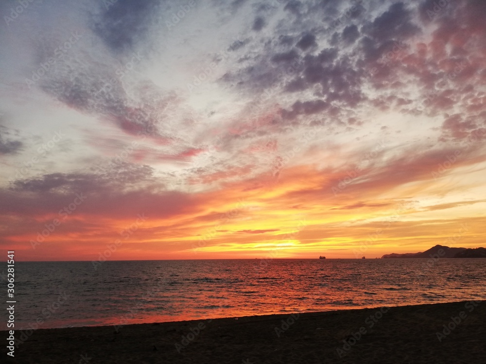 Fototapeta premium atardecer