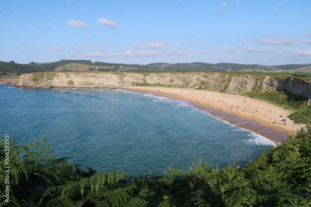 ocean beach cliff