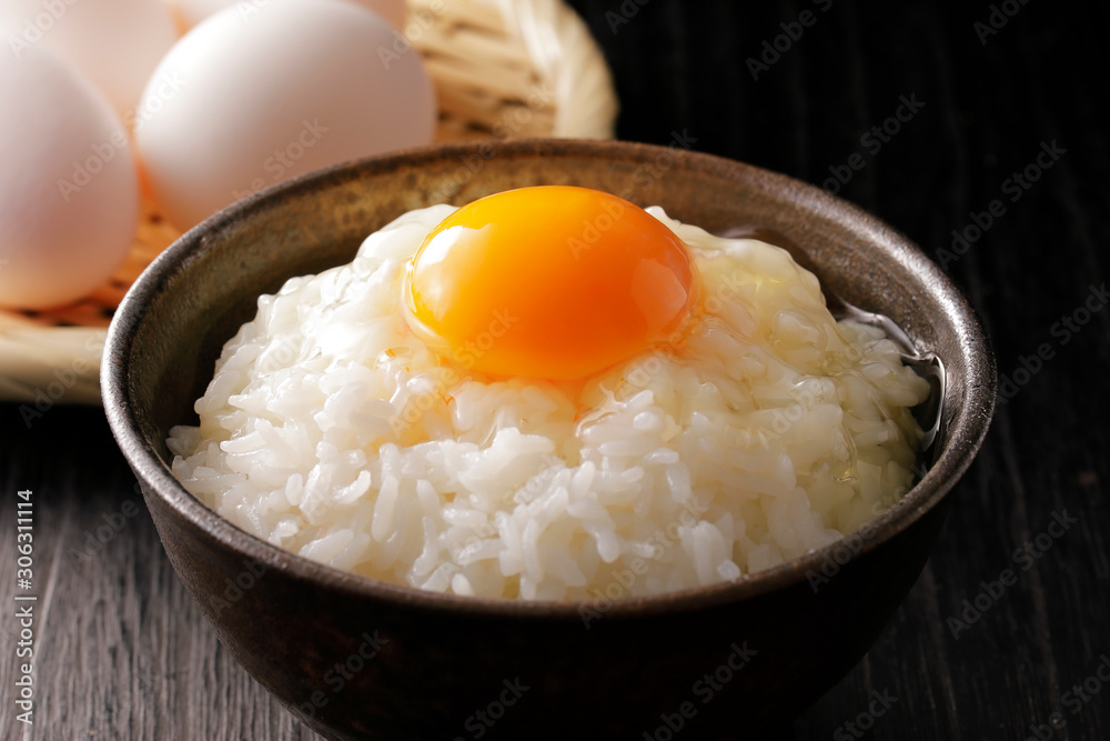卵かけご飯 Raw egg on white rice, Japanese food 卵かけご飯 Raw egg on white rice, Japanese food