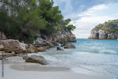 Plage de Macarella, une des plus belles plages de Minorque, îles Baléares.