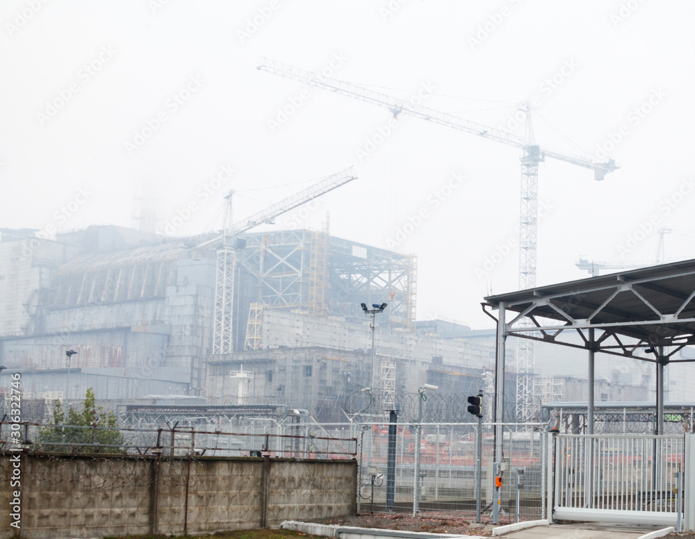 Construction of New Safe Confinement at Chernobyl