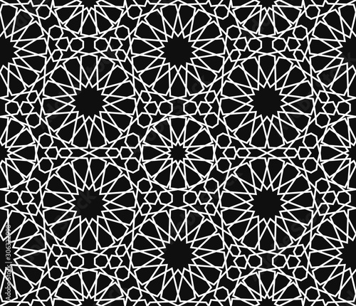 Monochrome islamic geometric ornament. Moroccan seamless pattern