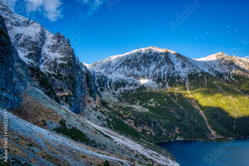Fototapeta Naklejka Na Ścianę i Meble -  Beautiful view of lake with high mountains around , Poland Morskie Oko , High Tatras